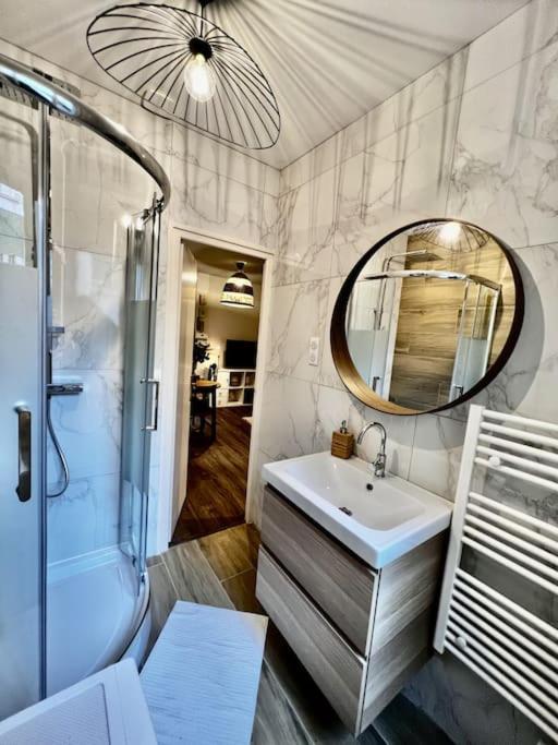 *Jaures* Hyper Centre / Terrasse Apartment ทรัวส์ ภายนอก รูปภาพ
